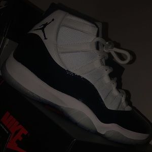 Meet your Posher, Moises